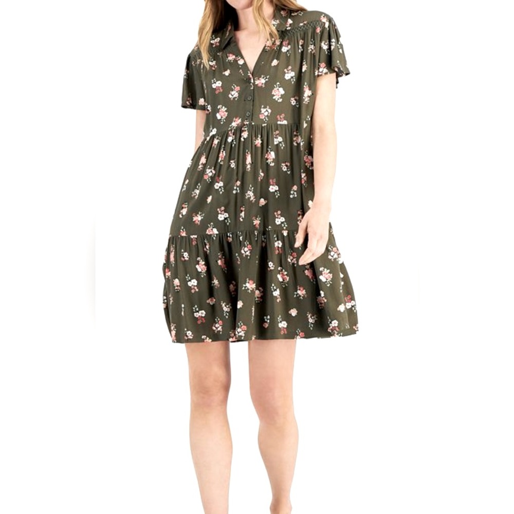 Jamie & Layla Flowered Petite Dress